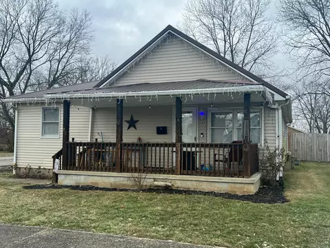 61 Jefferson Ave, Ashville, OH 43103