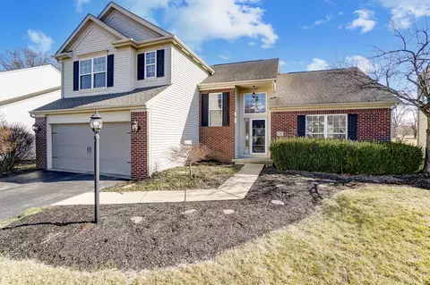 2765 Royal Dornoch Cir, Delaware, OH 43015