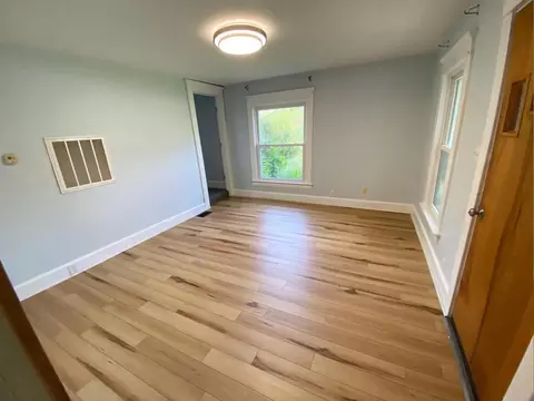Living - 12 Walker, Athens, OH 45701 photo 1 of 3