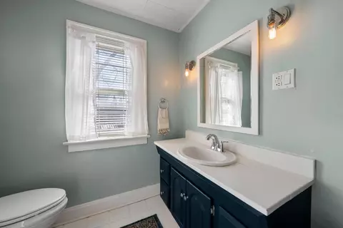 65 E Kelso Rd, Columbus, OH 43202 photo 13