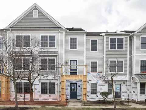 6019 Canyon Creek Dr #205, Dublin, OH 43016