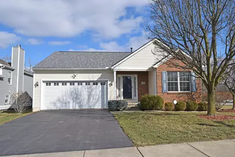 4490 Trickle Creek Ln, Columbus, OH 43228