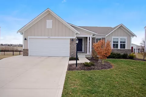 1685 Dickson Dr, Marysville, OH 43040