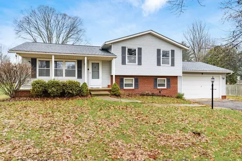 6245 Big Walnut Rd, Galena, OH 43021