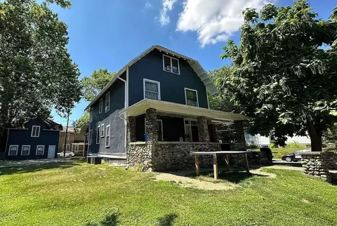 2269 Indianola Ave, Columbus, OH 43202