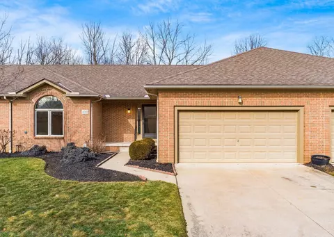 4740 Cypress Grove Dr, Groveport, OH 43125
