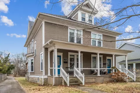 174 N Washington St, Delaware, OH 43015