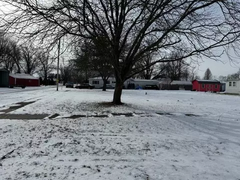 103 Park St, Magnetic Springs, OH 43036