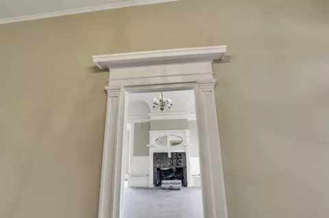 Entry Way - 154 E Main St, Lancaster, OH 43130 photo 4 of 11