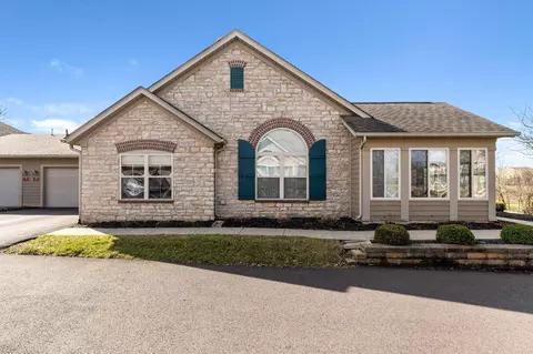 Exterior - 223 Stonegate Loop, Pataskala, OH 43062 photo 3 of 7