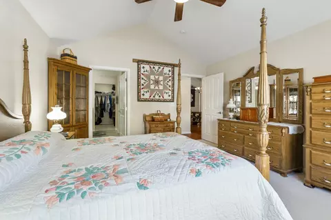 Bedroom - 223 Stonegate Loop, Pataskala, OH 43062 photo 3 of 6