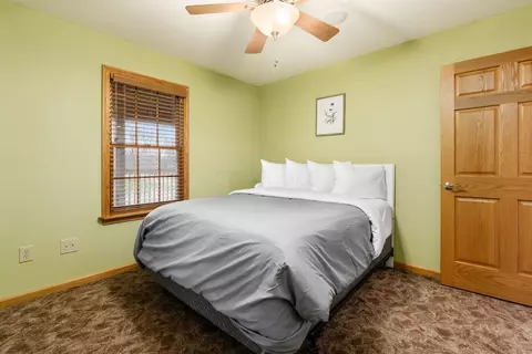 Bedroom - 11080 Walnut Dowler Rd, Logan, OH 43138 photo 10 of 11