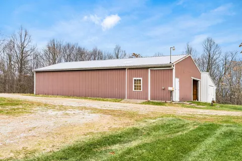 Exterior - 11080 Walnut Dowler Rd, Logan, OH 43138 photo 9 of 35