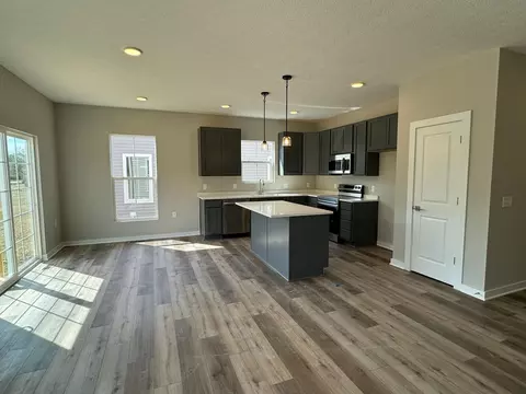 49 Oldham Ln, Delaware, OH 43015 photo 9