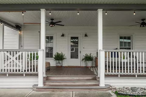 Exterior - 111 Casey St, Waldo, OH 43356 photo 1 of 5