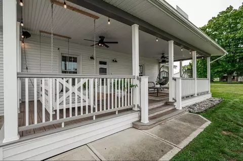 Exterior - 111 Casey St, Waldo, OH 43356 photo 2 of 5