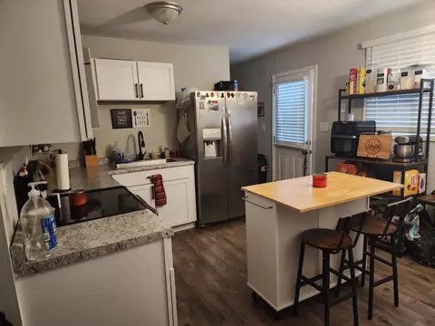 Kitchen - 1002 Westview Dr, Hebron, OH 43025 photo 3 of 3