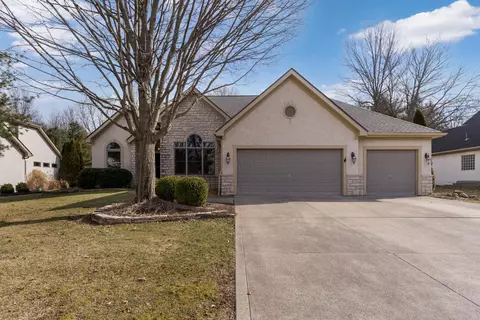 6625 Meadow Glen Dr S, Westerville, OH 43082