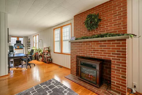 141 E South St, Jackson, OH 45640 photo 24