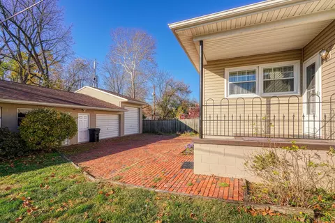 141 E South St, Jackson, OH 45640 photo 12