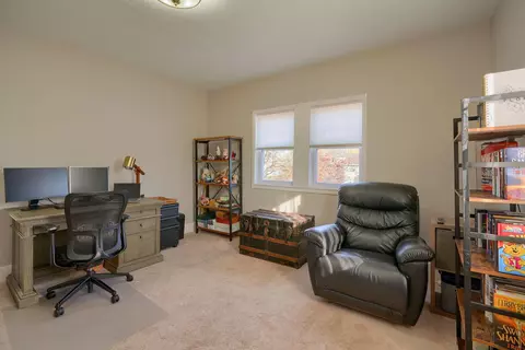 141 E South St, Jackson, OH 45640 photo 37