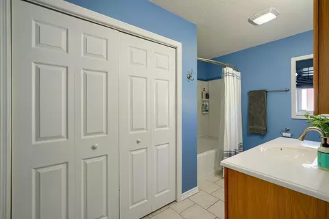 141 E South St, Jackson, OH 45640 photo 42