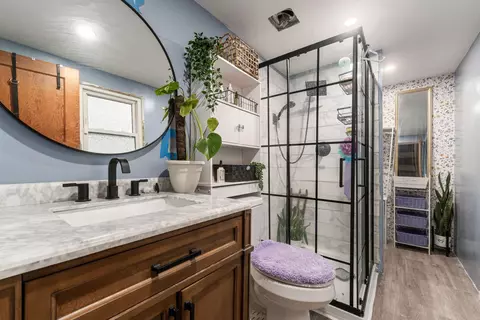 Bath - 41 Burt Ave, Newark, OH 43055 photo 1 of 1