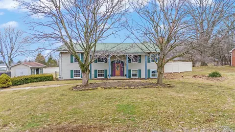 963 Everview Dr, Mount Vernon, OH 43050