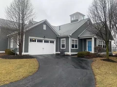 14857 Harbor Point Dr E #13C, Thornville, OH 43076