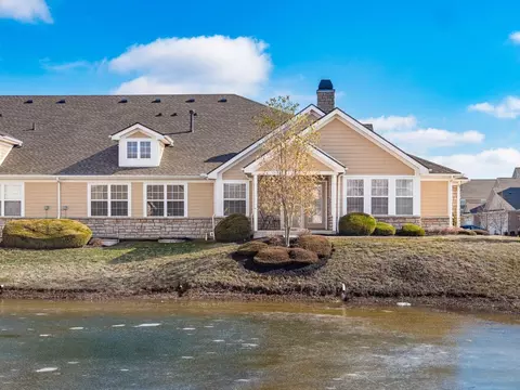 7058 Kinsale Ln, Powell, OH 43065