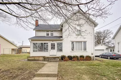 404 Cedar St, Danville, OH 43014