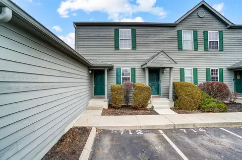 712 Parkbluff Way, Lewis Center, OH 43035