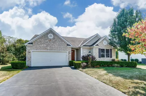 11760 Bridgewater Dr, Pickerington, OH 43147