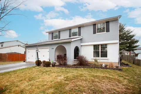1214 Crestview St, Reynoldsburg, OH 43068