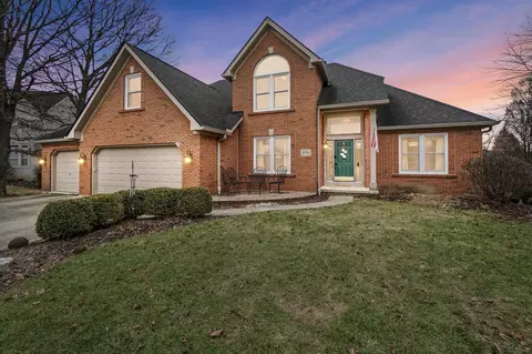 5834 Crystal Ct, Westerville, OH 43082