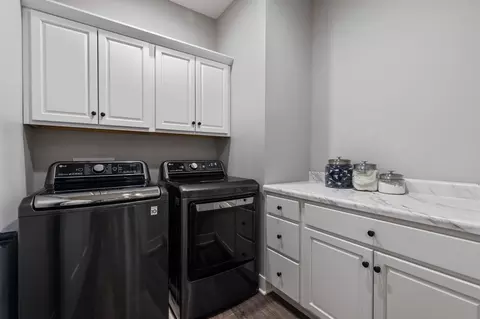 406 E Cliff St, Baltimore, OH 43105 photo 21
