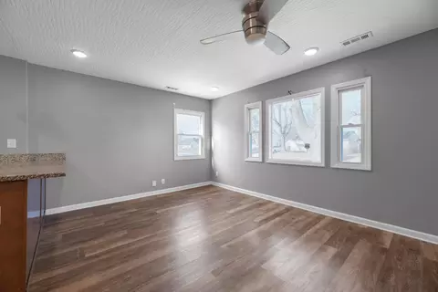989 E 26th Ave, Columbus, OH 43211 photo 4