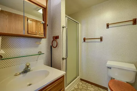 Bath - 305 E 2nd St, Bainbridge, OH 45612 photo 1 of 2