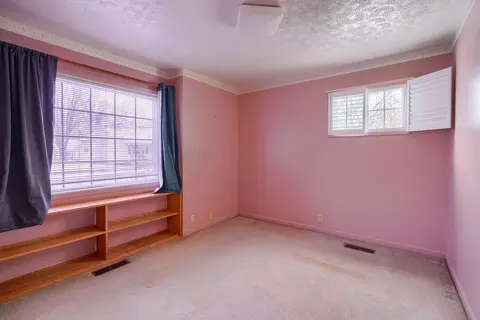 Bedroom - 305 E 2nd St, Bainbridge, OH 45612 photo 1 of 5