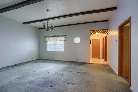Living - 305 E 2nd St, Bainbridge, OH 45612 photo 3 of 8