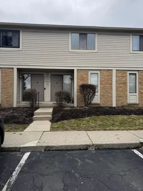 2632 Cedar Lake Dr, Dublin, OH 43016