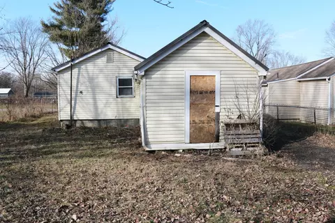 Exterior - 593 Dean Rd, Mansfield, OH 44906 photo 4 of 4
