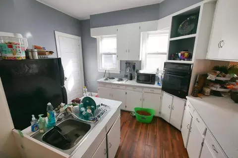 Kitchen - 434-434 S 5 S State St, Marion, OH 43302 photo 2 of 3