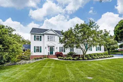 5111 Oakmont Pl, Westerville, OH 43082