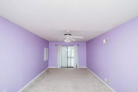 Bedroom - 7609 Columbus Rd, Mount Vernon, OH 43050 photo 6 of 8