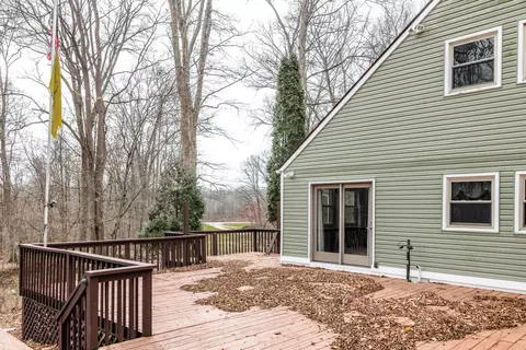 Exterior - 7609 Columbus Rd, Mount Vernon, OH 43050 photo 12 of 27
