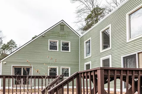 Exterior - 7609 Columbus Rd, Mount Vernon, OH 43050 photo 15 of 27
