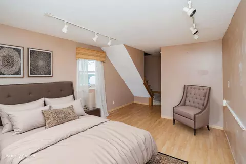 Bedroom - 7609 Columbus Rd, Mount Vernon, OH 43050 photo 2 of 8