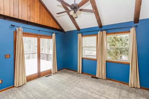 Bedroom - 7609 Columbus Rd, Mount Vernon, OH 43050 photo 1 of 8