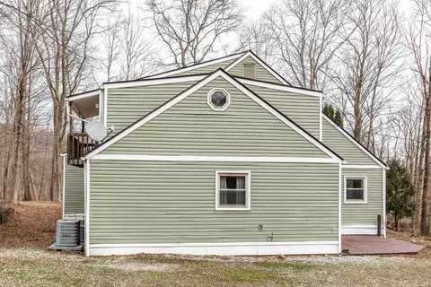 Exterior - 7609 Columbus Rd, Mount Vernon, OH 43050 photo 6 of 27